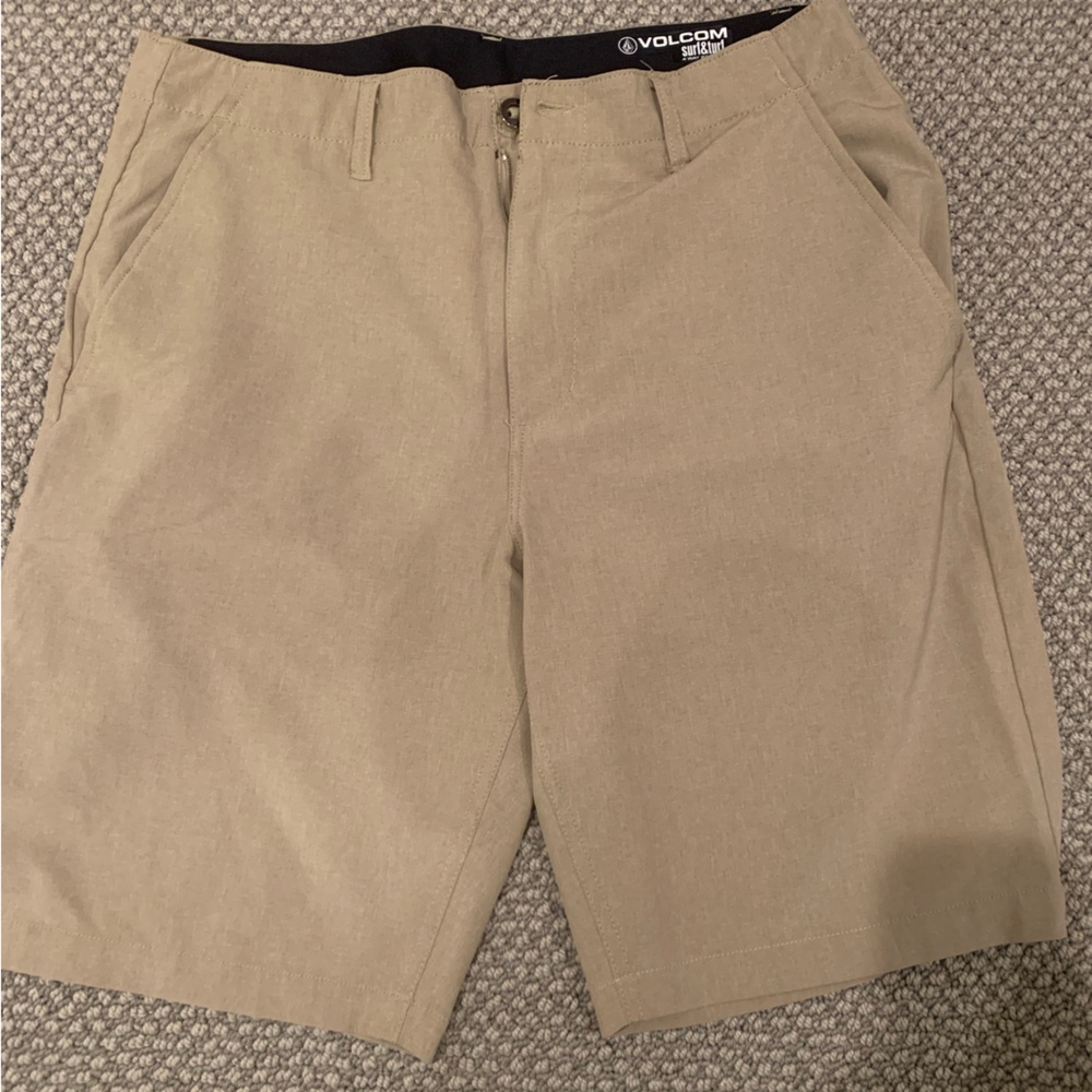 4 way stretch- Men 34 Short : Volcom